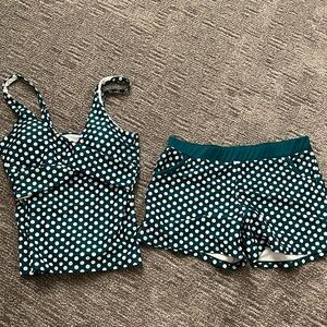 NWT tankini swim set green and white medium
